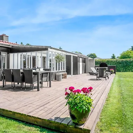 Ansine - 500m From The Sea By Interhome Bøtø By