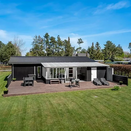 Ferienhaus Ansine - 500m From The Sea By Interhome
